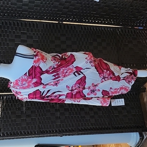 NWT Unity Trading Cover-Up Wrap - Picture 10 of 13